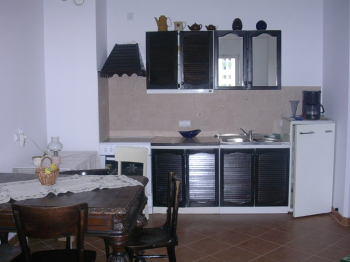 MIESZKANIE W NOWYM BUDYNKU PRZY WEJŚCIU DO METRA KABATY