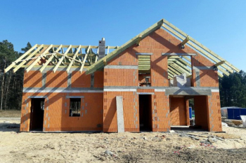 Stawiam budowy -stan surowy