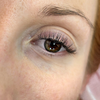 Przedłużanie rzęs