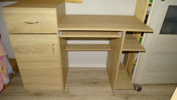 Biurko prostokątny Mobene Modern 120 x 50 x 76 cm kolor sonoma.