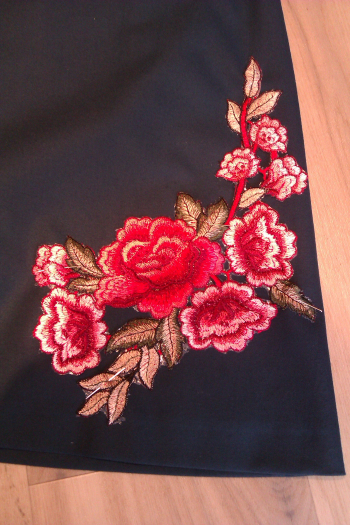 Naszywki na zamówienie, tarcze haftowane termoprzylepne,