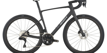 2026 Scott Addict 30 Road Bike (PIENARBIKESHOP)