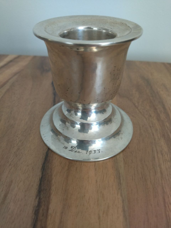 Świecznik srebrny z 1933